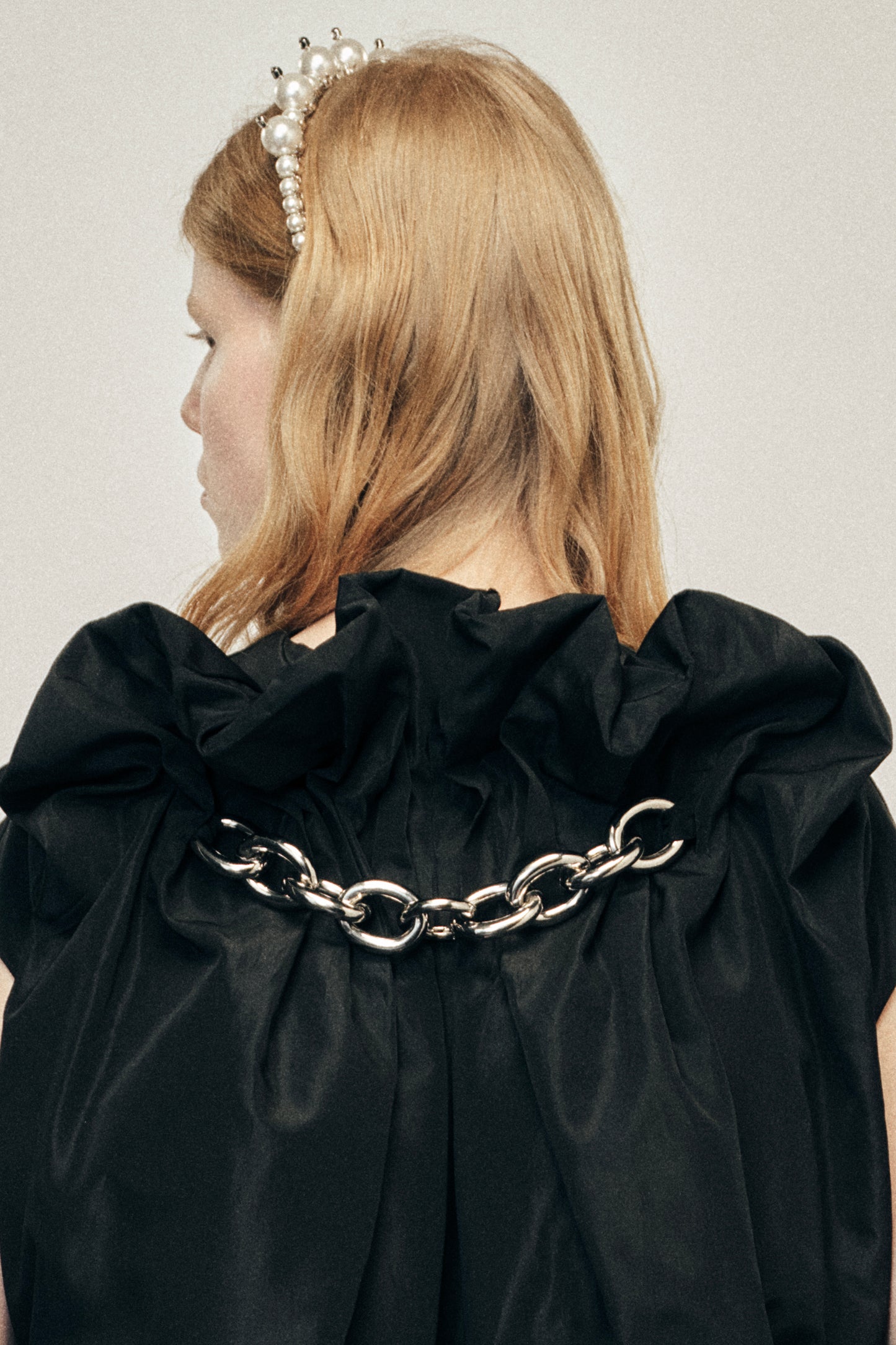 Fitted Back Ruched Detail Chain Dress