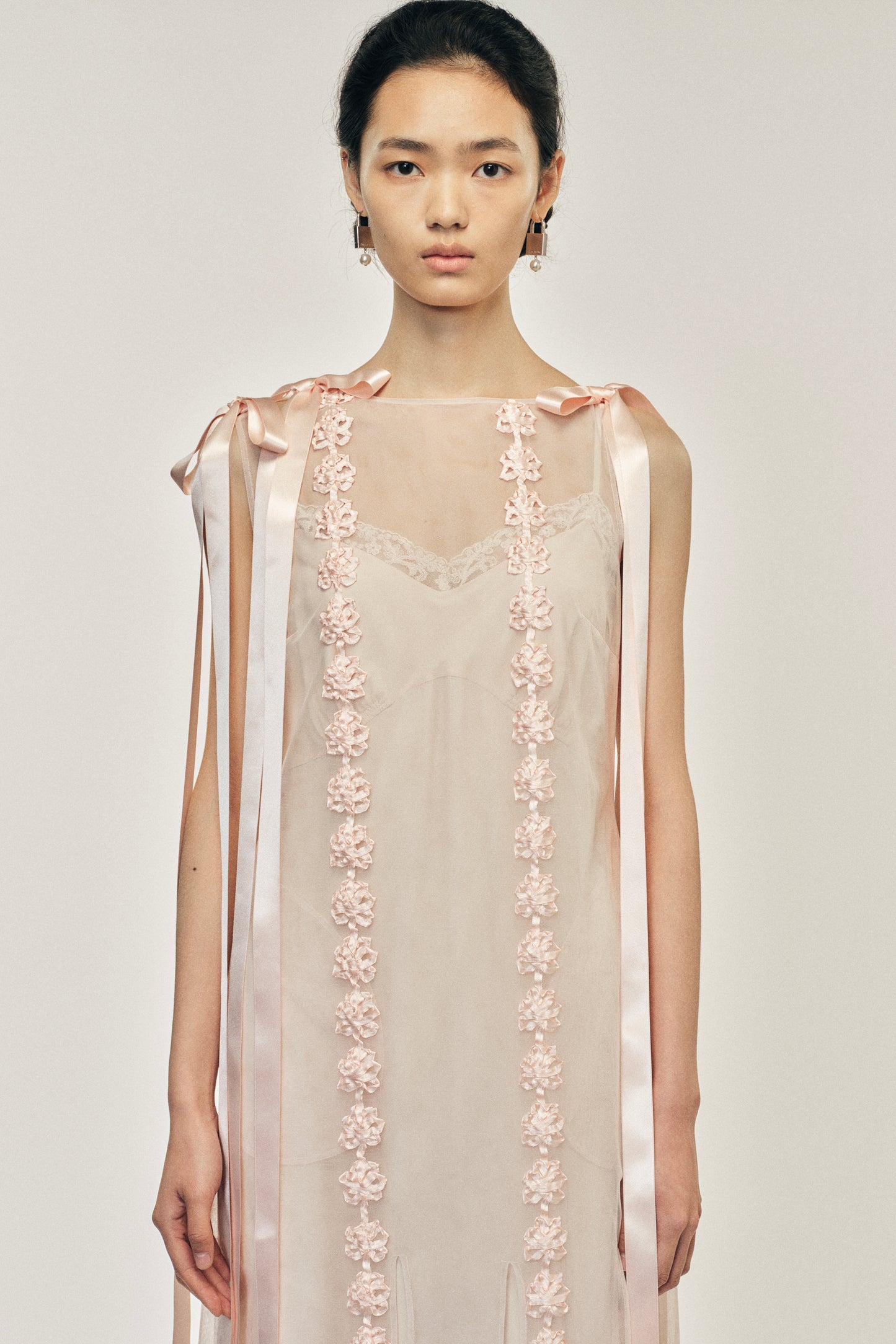Ribbon Daisy Chain Multi Slit Dress