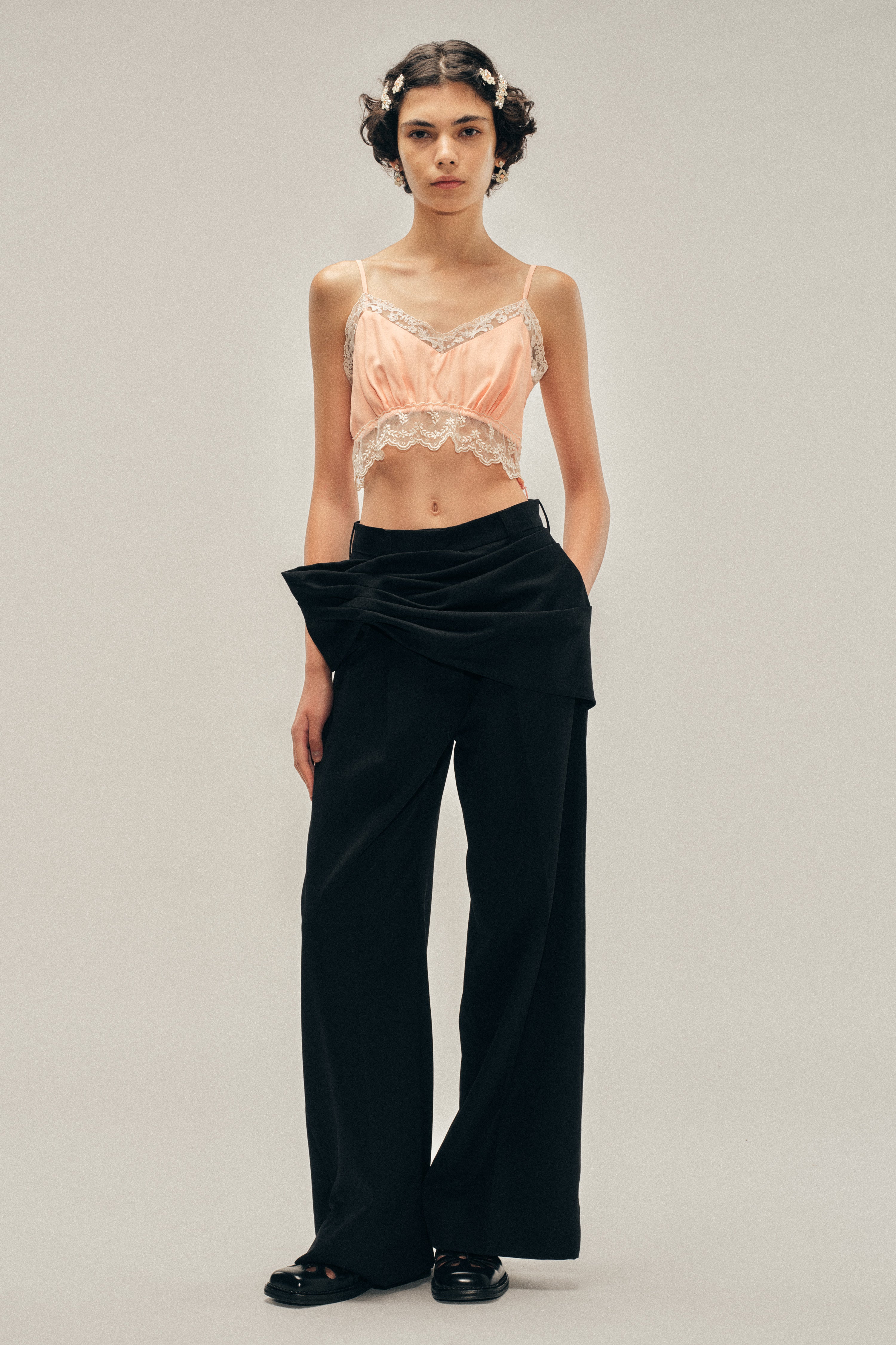 SIMONE ROCHA フリルデザイン パンツ Simone Rocha - Women's Trousers & Shorts – Simone Rocha US