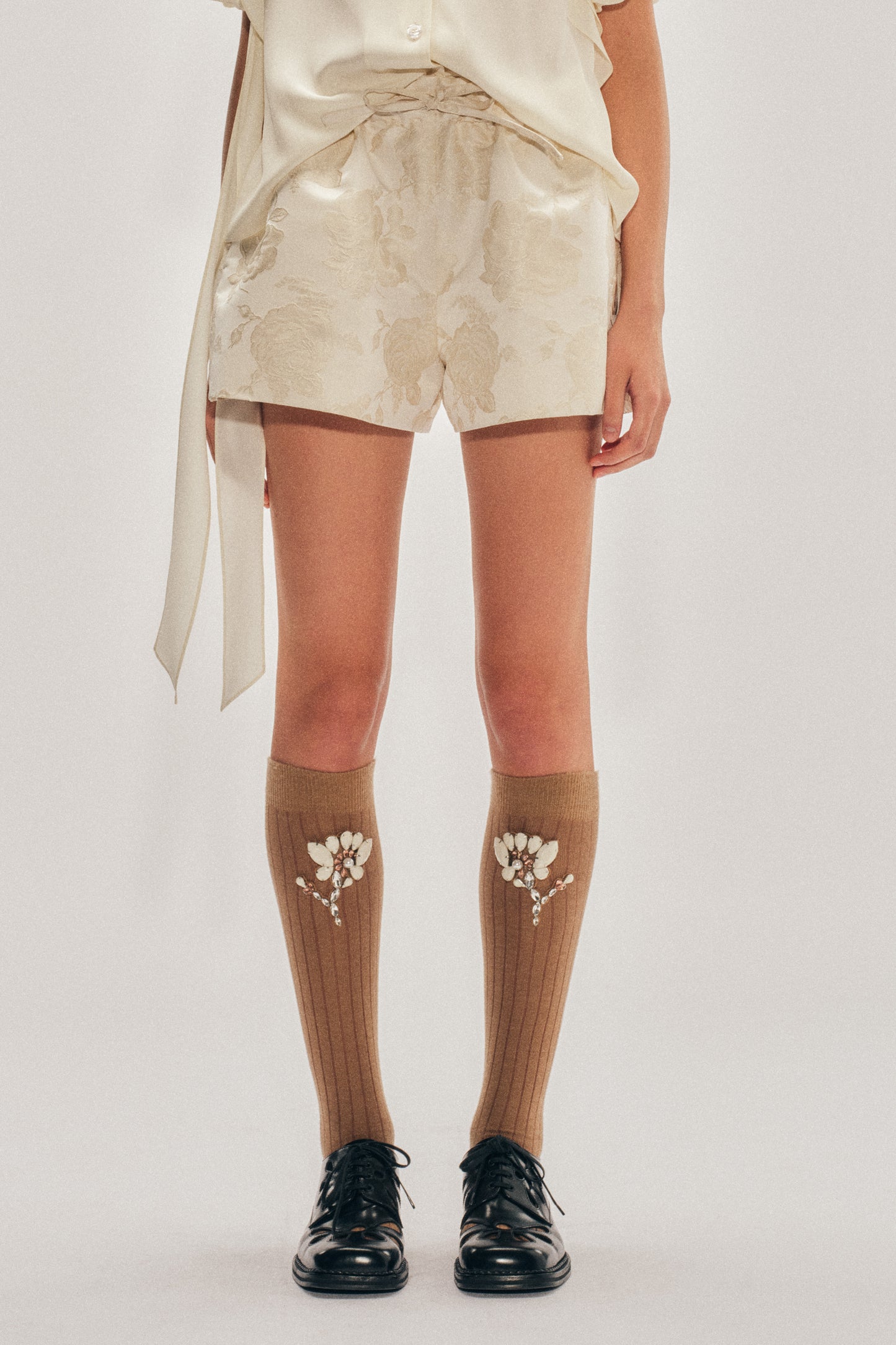 Poppy Crystal Flower Ribbed Knee Socks