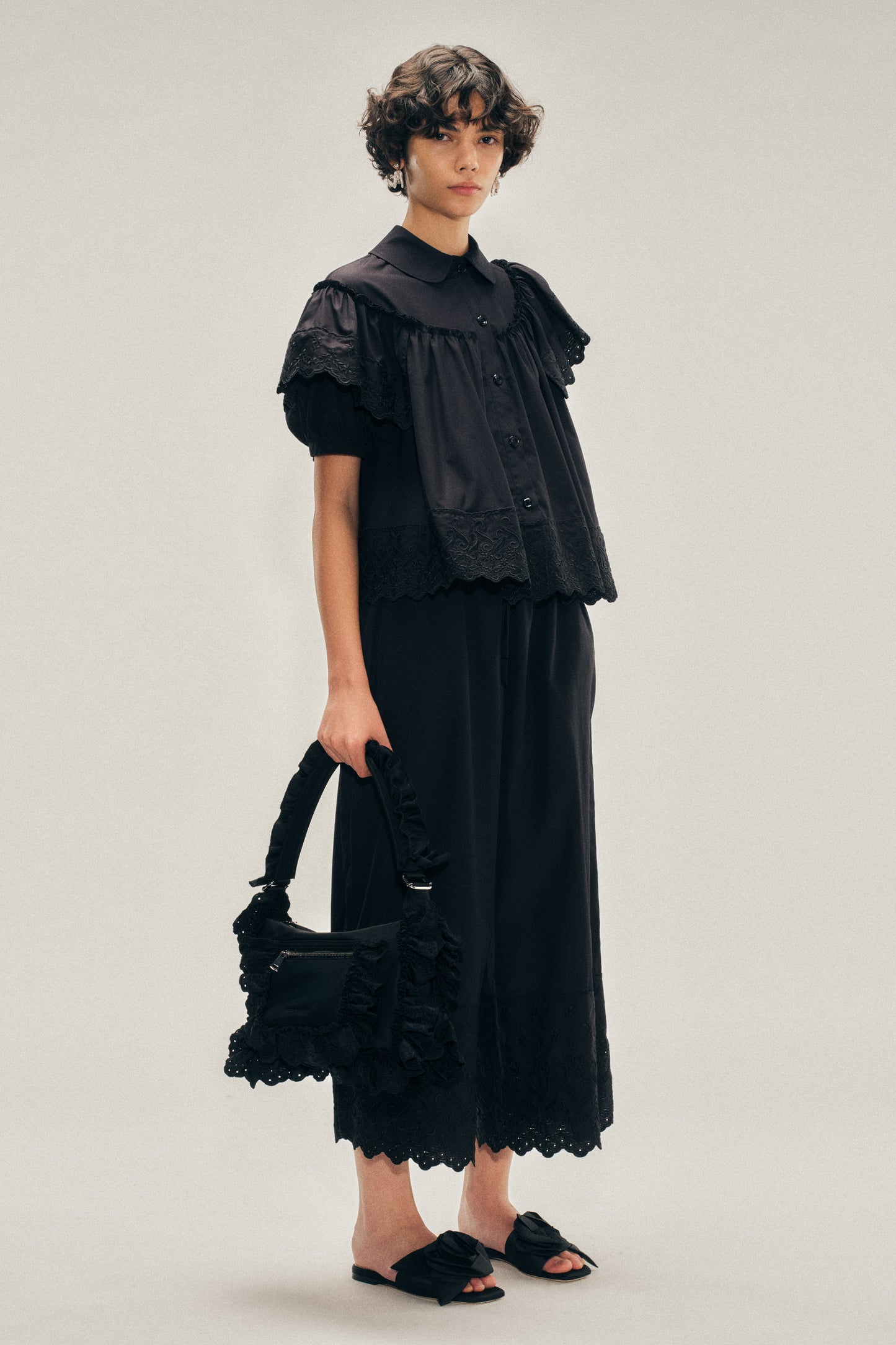 Cropped Puff Sleeve Ruffle Frill Trim Shirt