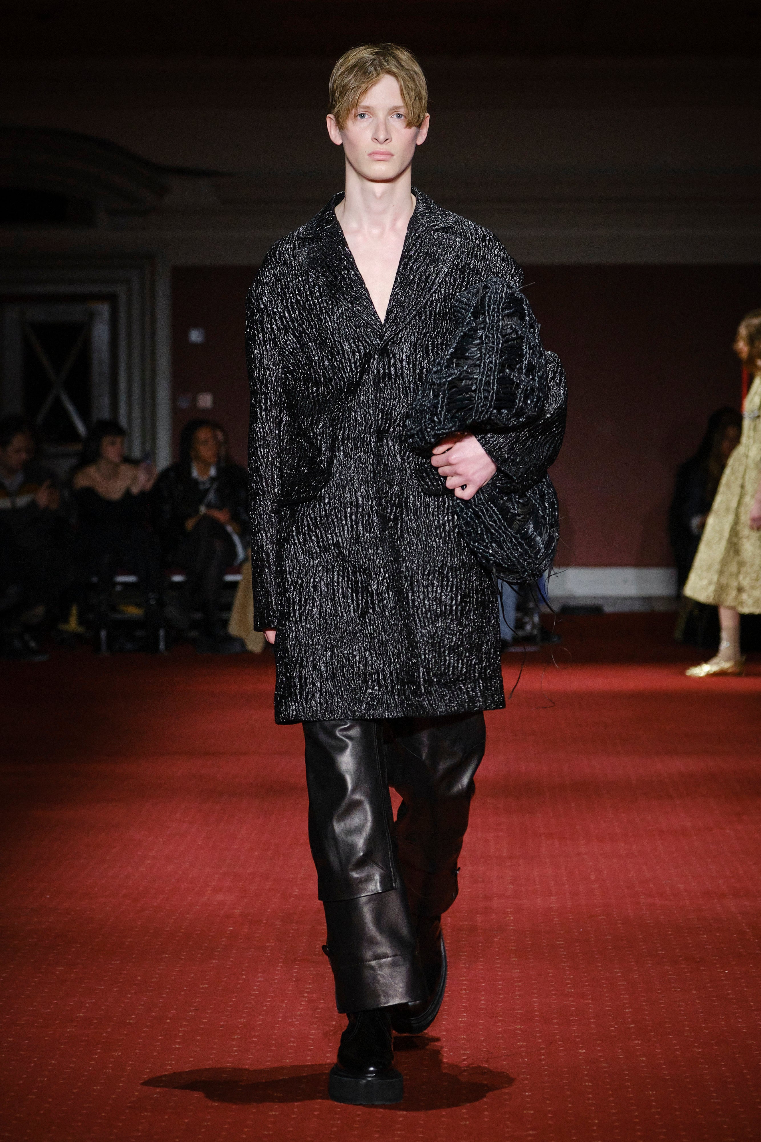 シモーネ ロシャ（SIMONE ROCHA）2024春夏コレクション