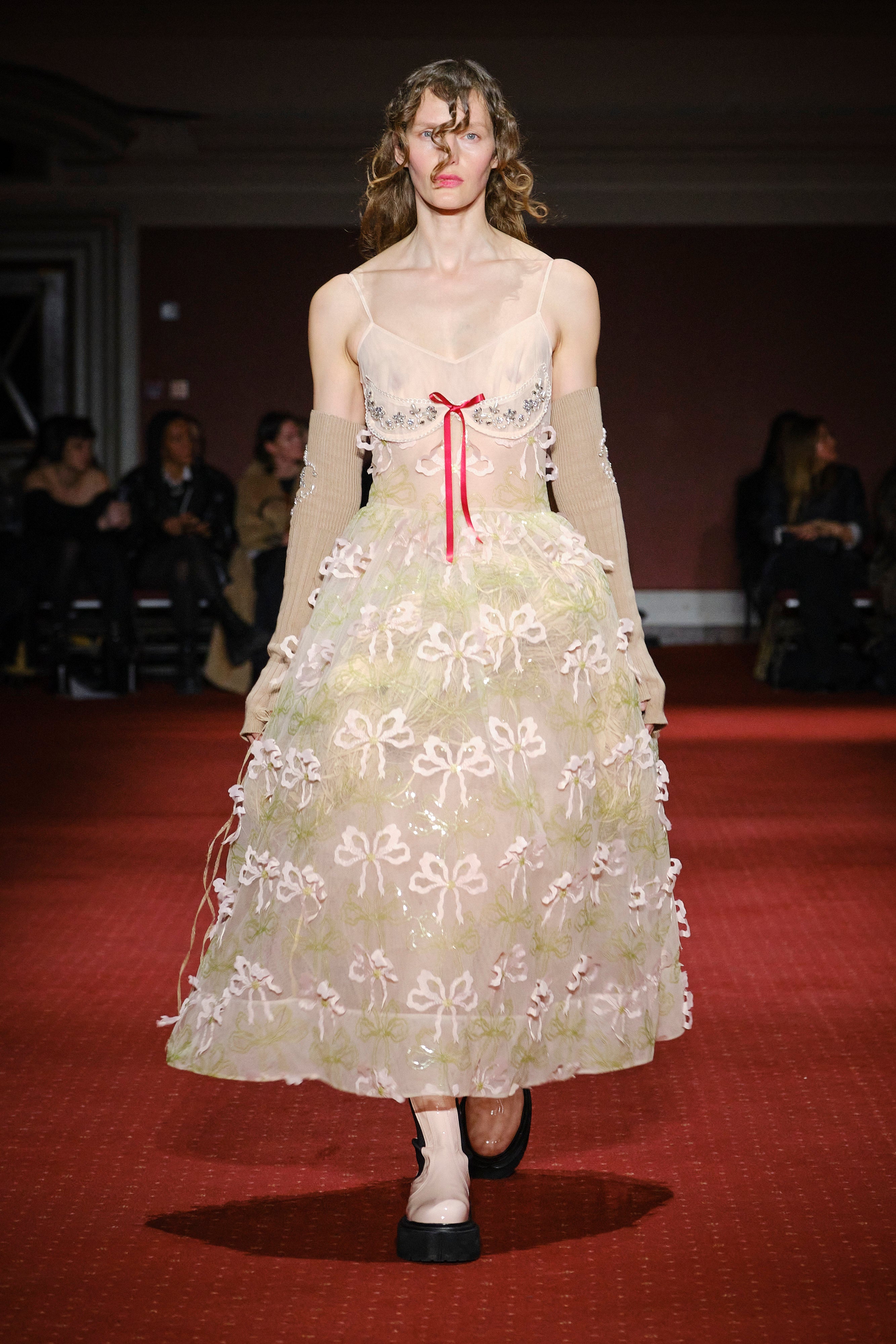 Autumn Winter 2023 – Simone Rocha US