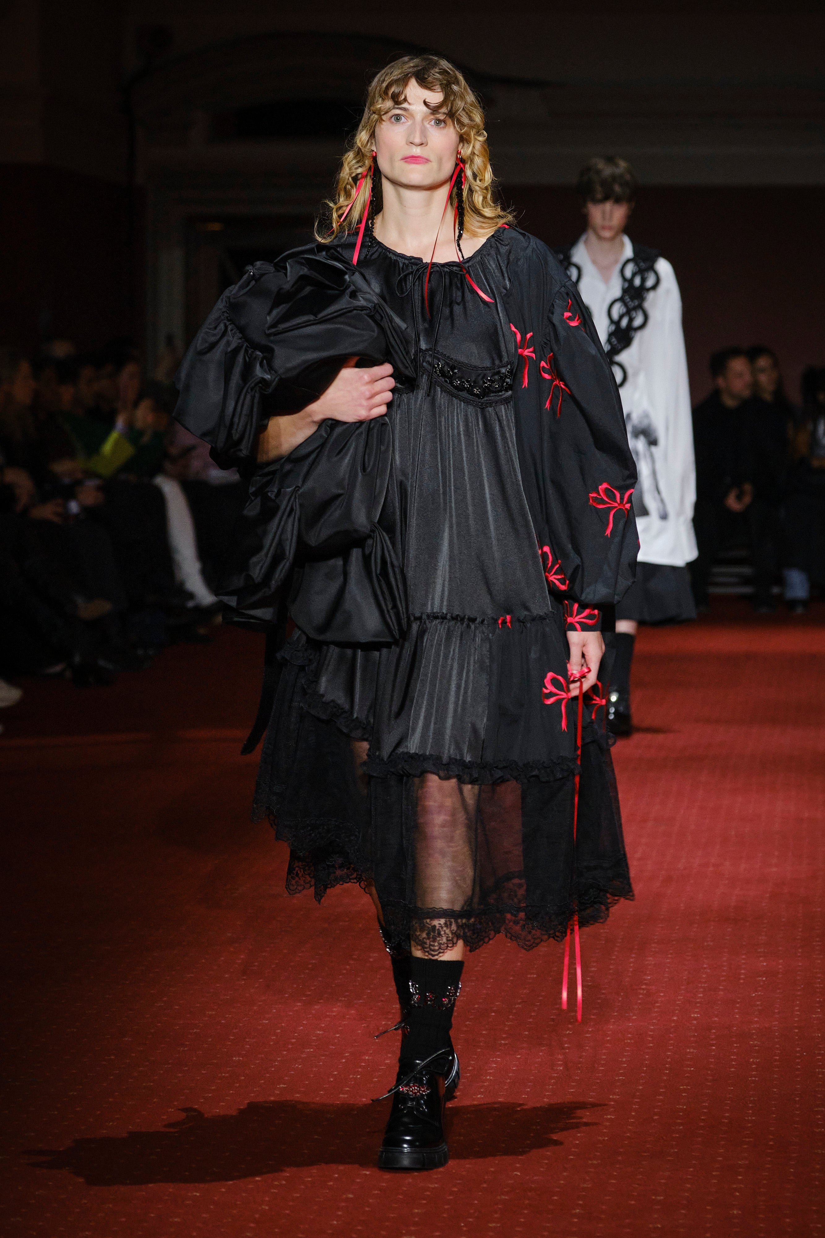 Autumn Winter 2023 – Simone Rocha US