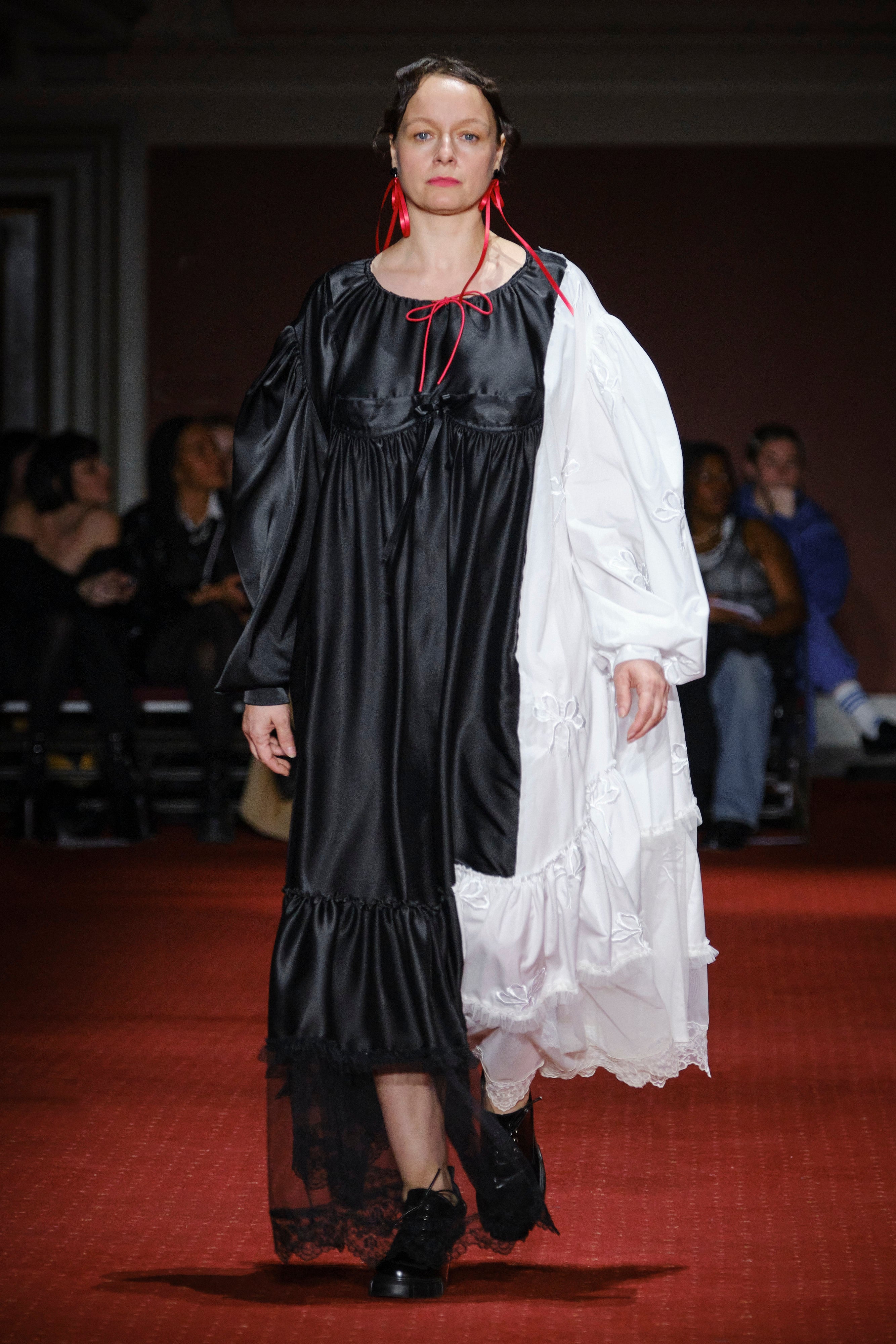 Autumn Winter 2023 – Simone Rocha US