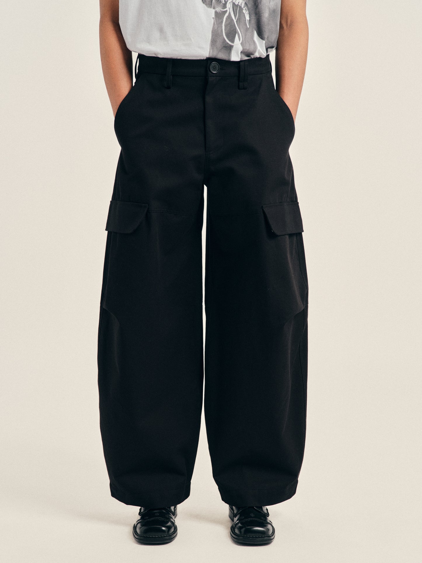 Cargo Balloon Knee Pleat Trousers