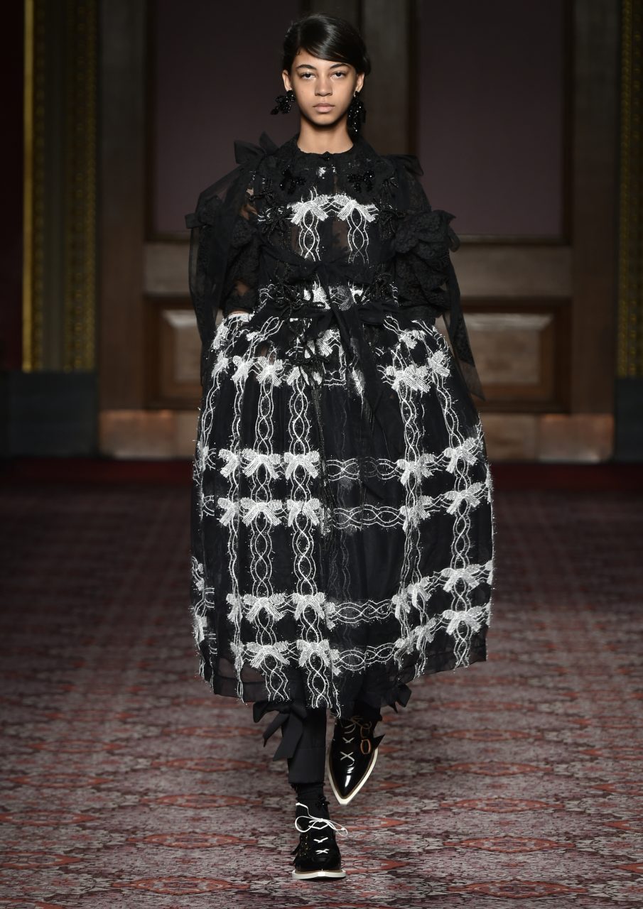 Autumn/Winter 2018 Collection – Simone Rocha US