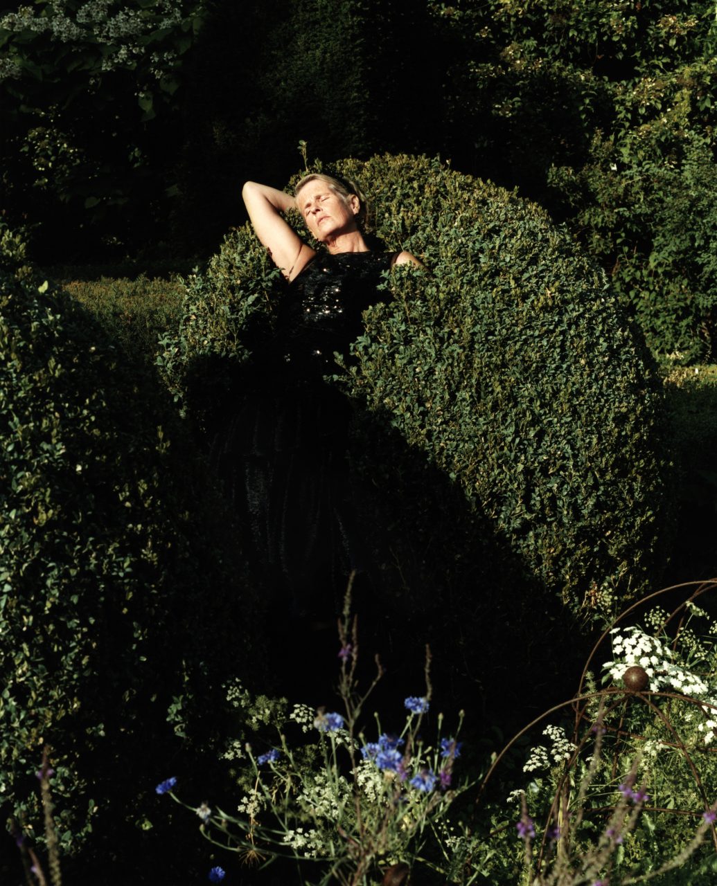 AW19 Limited Edition Book – Simone Rocha US