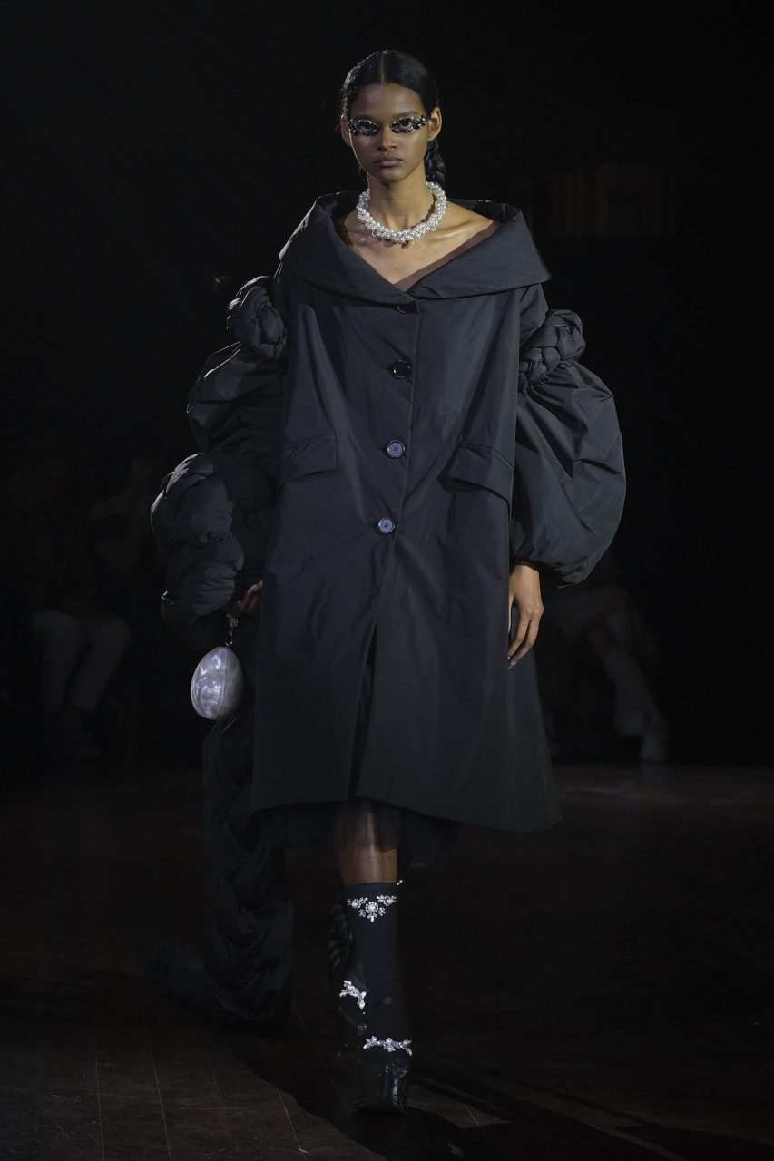 Autumn/Winter 2022 Collection – Simone Rocha US