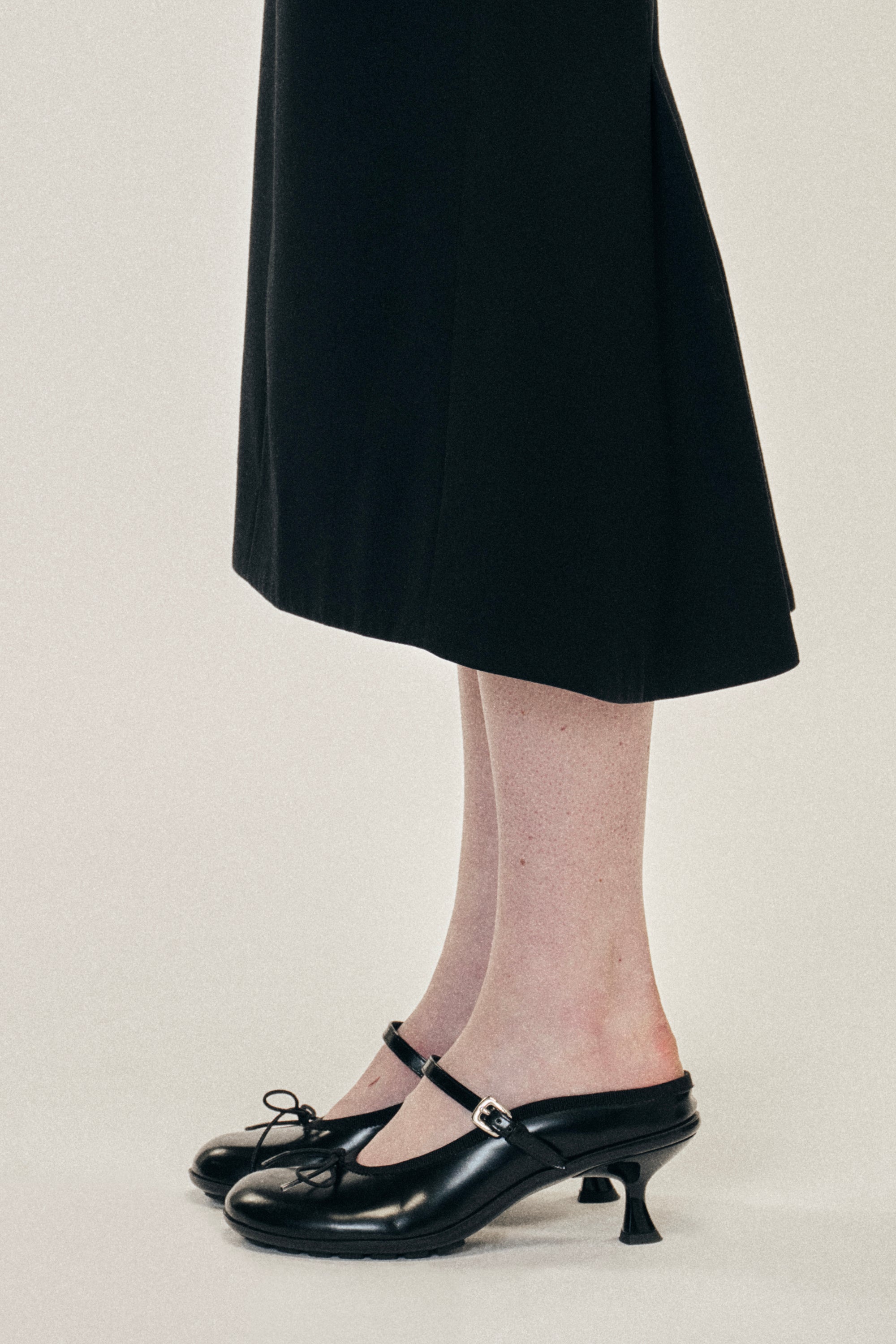 サンダル・ミュール Simone Rocha Grip Mule - Simone Rocha - Synthetic - Black Grip Mule Heel – Simone Rocha US