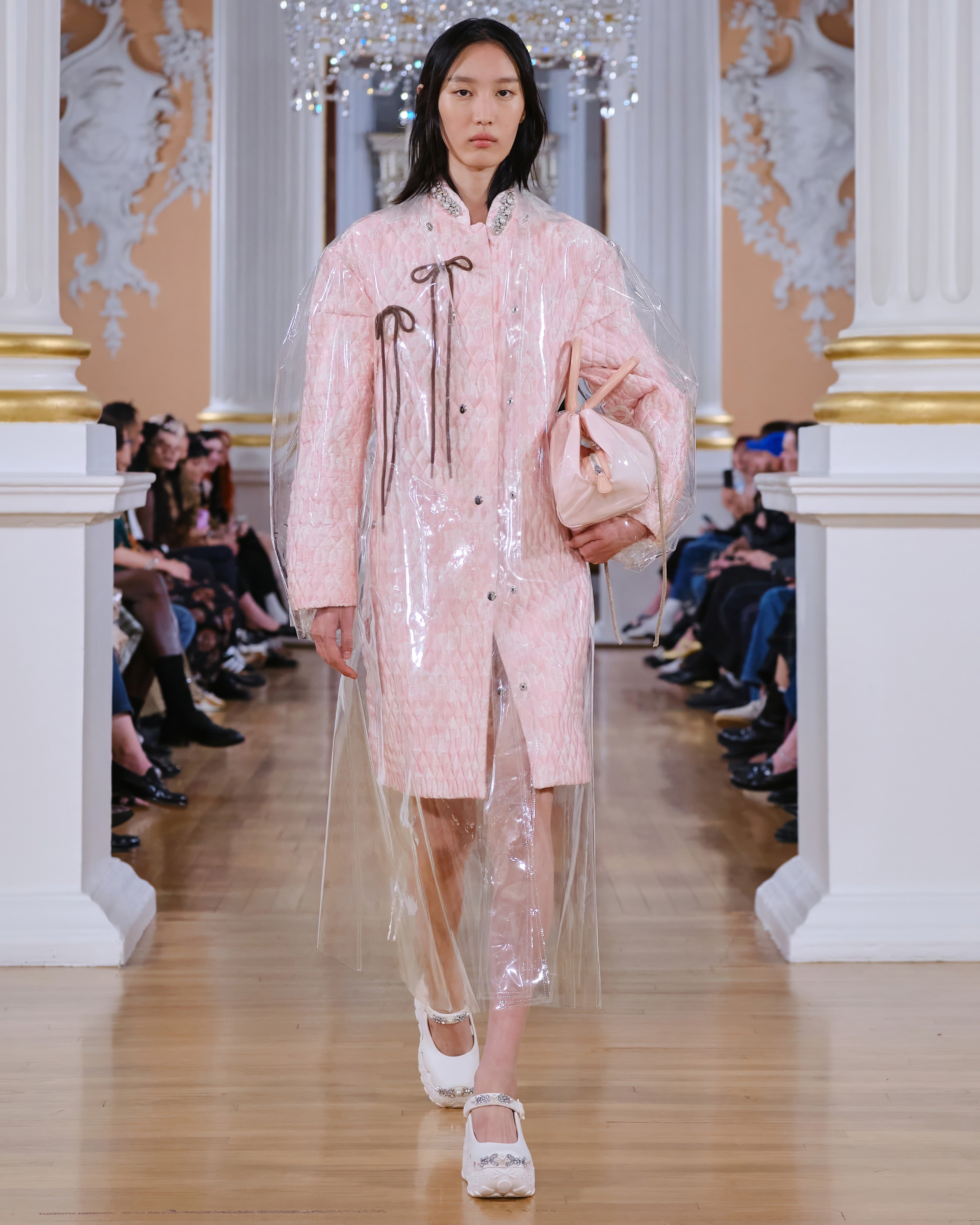 トップス simone rocha Simone Rocha: Ready-To-Wear SS26 - 10 Magazine