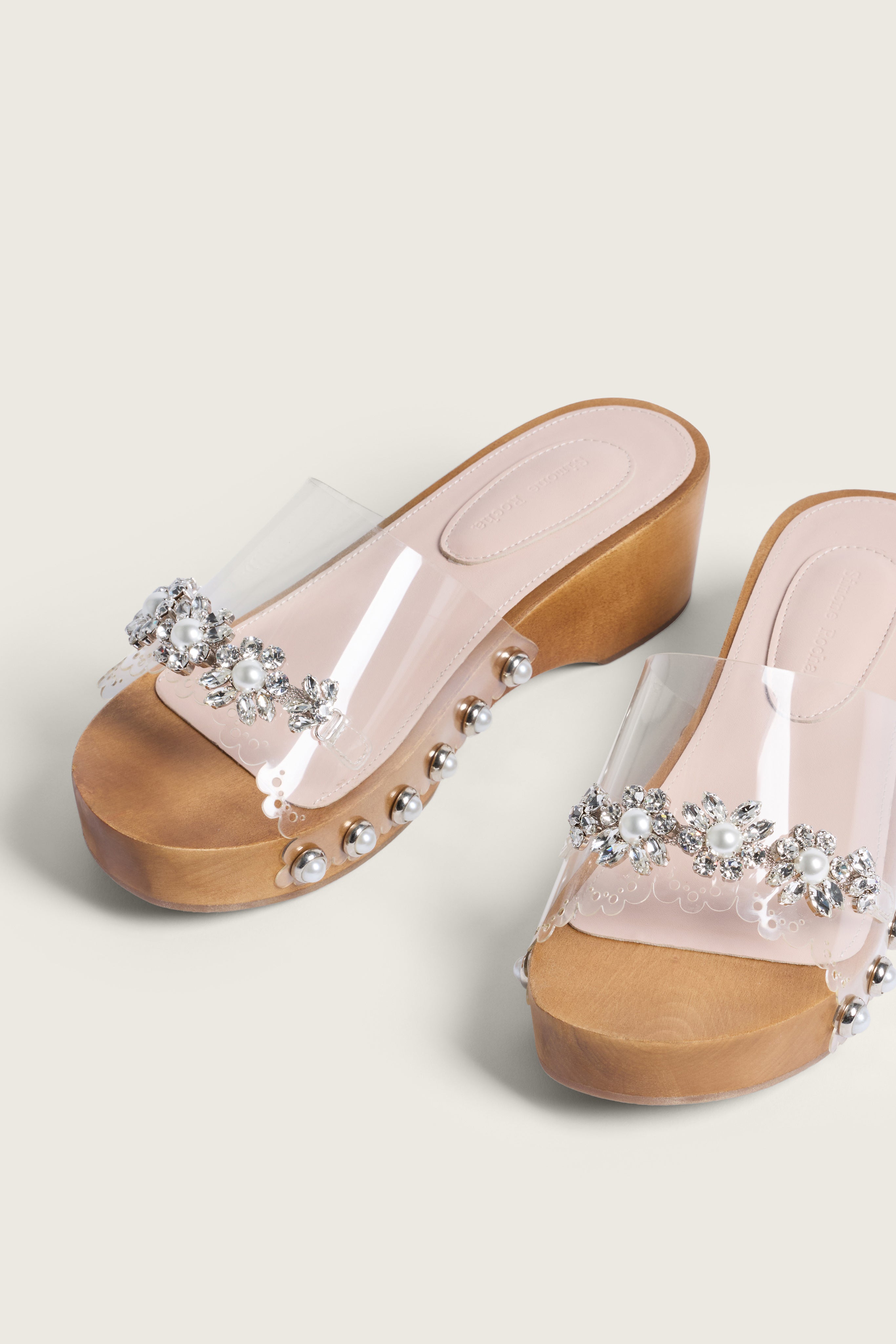 SLD55B0743CLEARPEARLCLEAR_02_V
