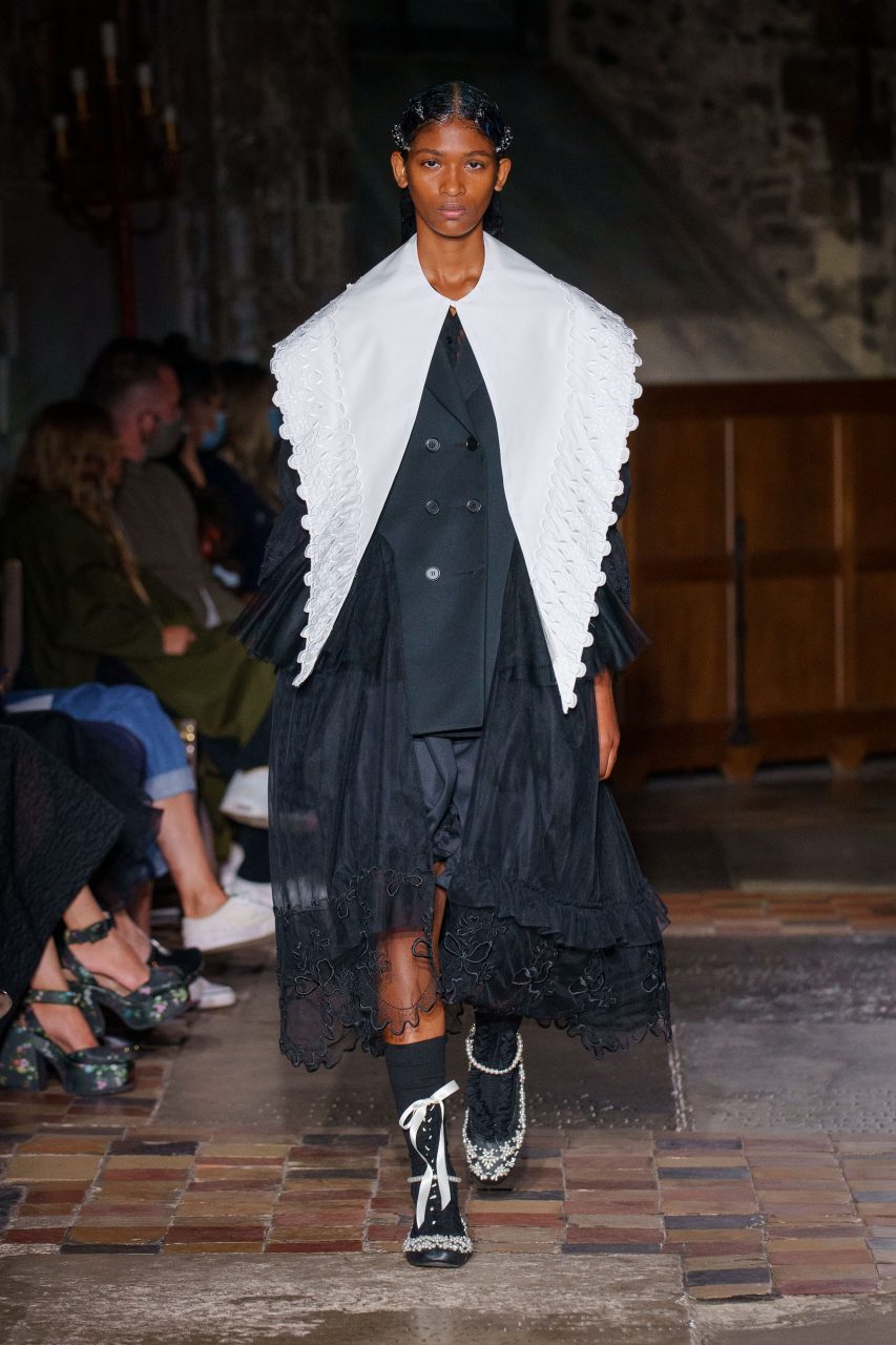 〓Simone Rocha〓 white×blue エンブロイダリー スカート